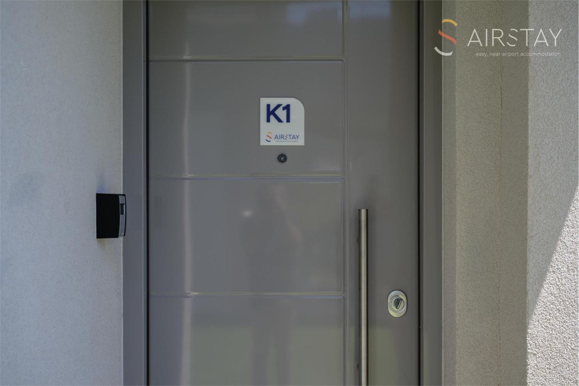 Komos Villas Airport By Airstay Artémida Eksteriør bilde